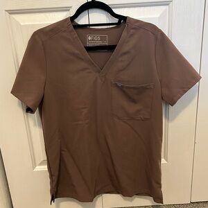 Women’s figs scrub top